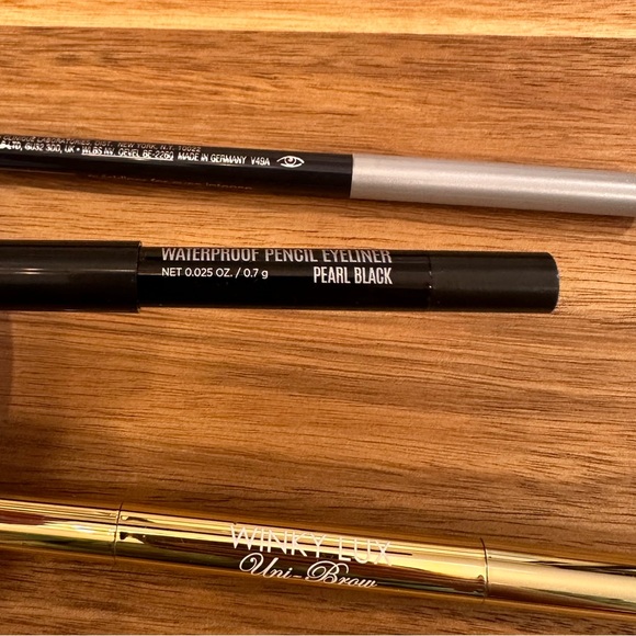 *New* Eyeliner & Eyebrow Bundle, Clinique, Lock It, and Winkylux - Picture 8 of 10